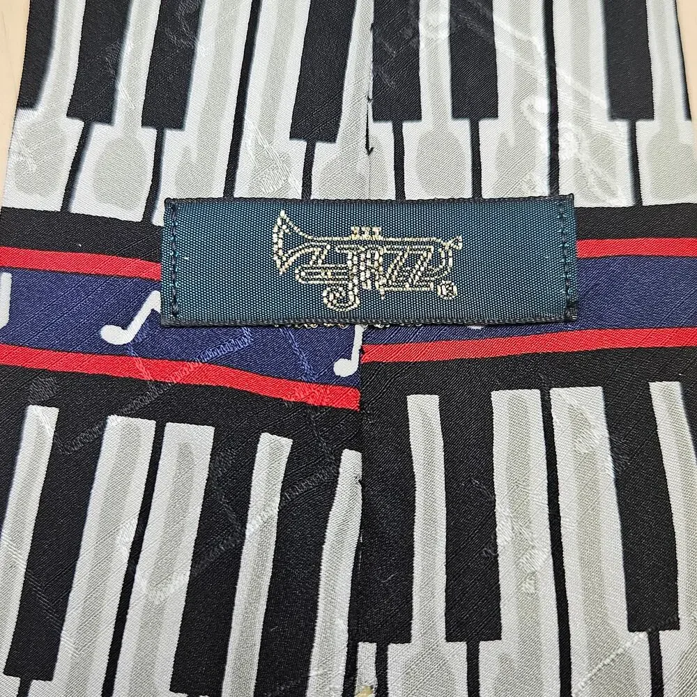 Jazz 100% Silk Necktie Keyboard Music Notes Black White Instrument Piano Gift